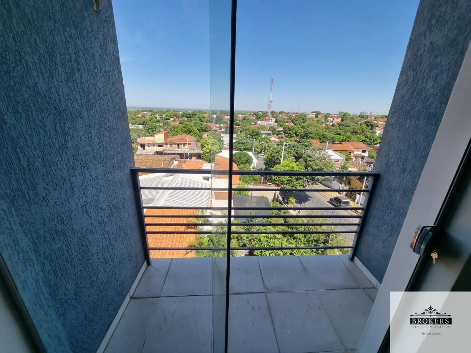 Vendo Departamento de 1 dormitorio sin cochera en Obrero - foto 3
