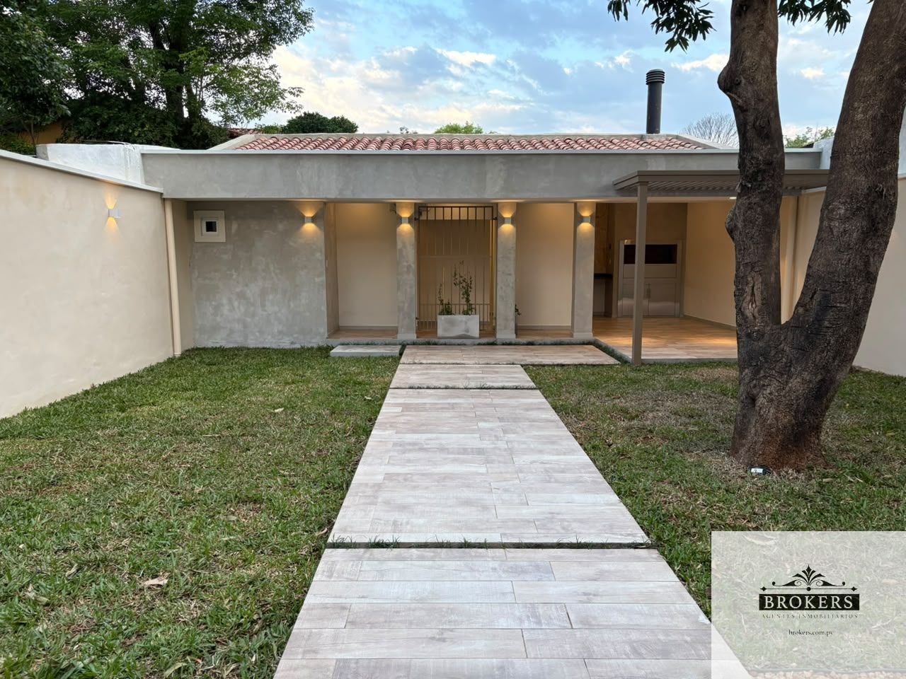 Vendo Casa a Estrenar Toda En Planta Baja De 3 Dormitorios En Ykua Sati - foto 4
