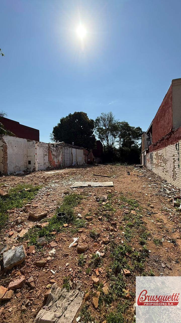 Terreno en venta de 636m2 ubicado en Ycuá Satí — 1/2