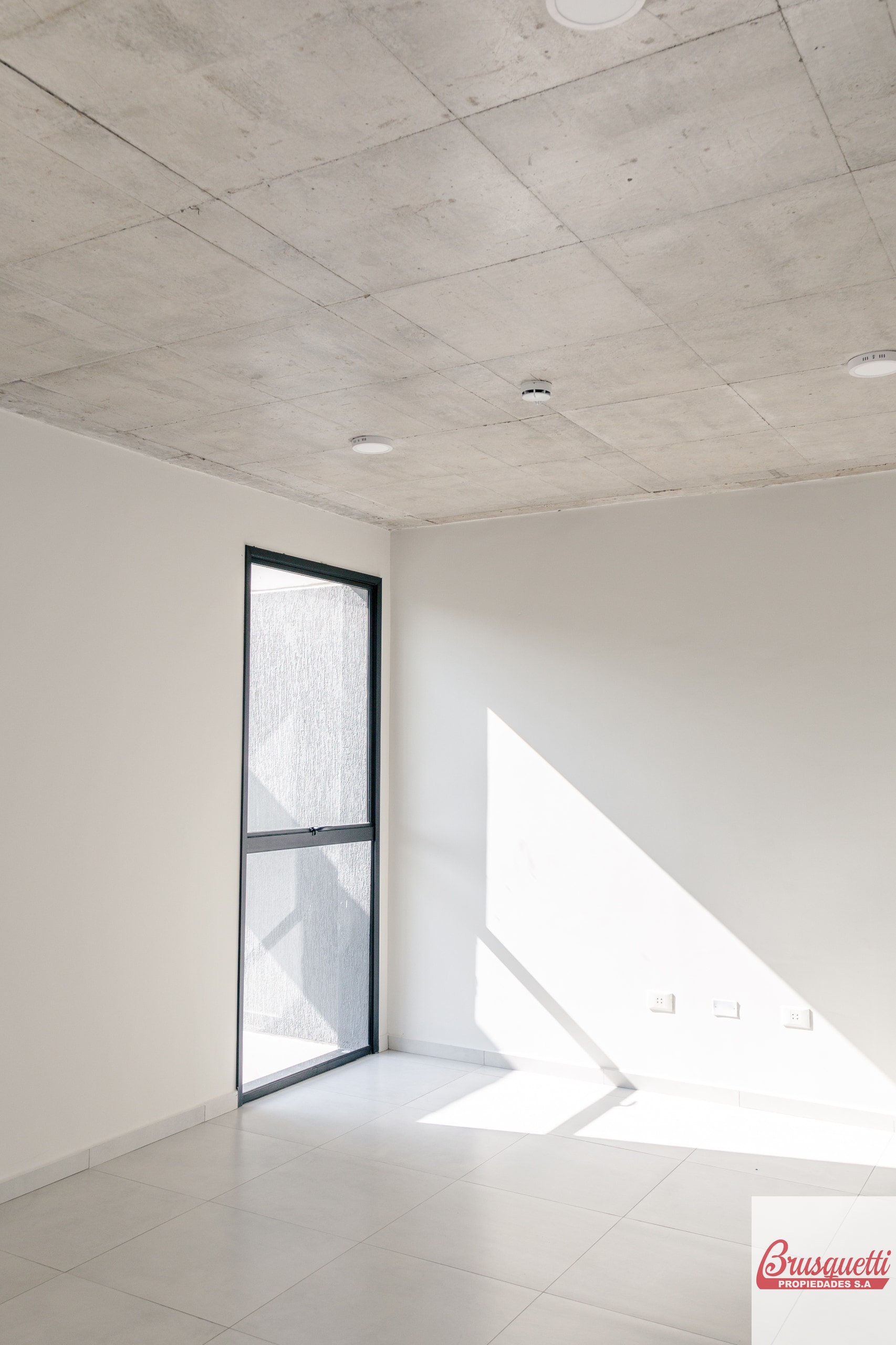 Departamento en venta c/ cochera en Jara — 3/5
